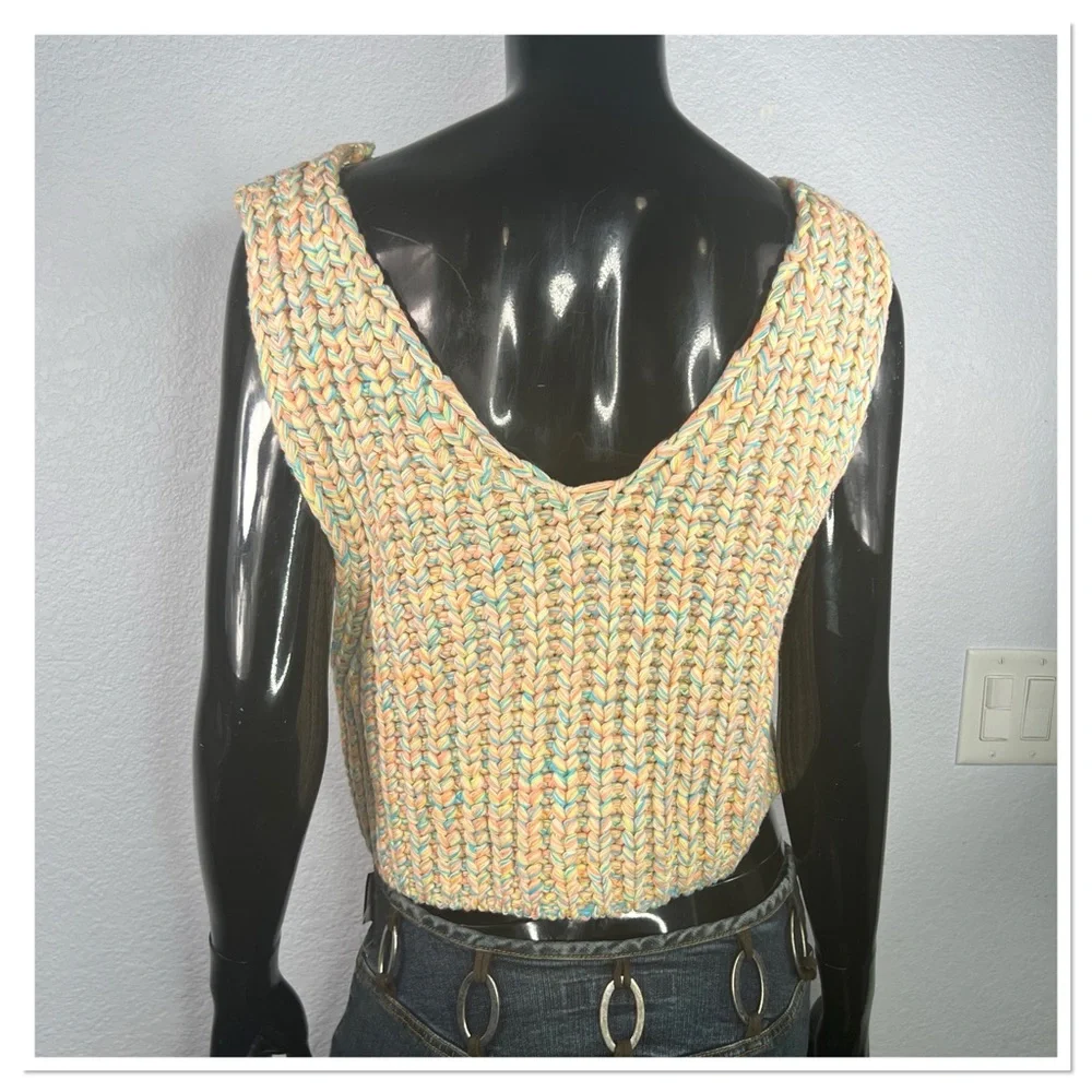 FREE PEOPLE Tropical Fruit HOOPLA V-Back Multi Knit Sweater Vest Sz XS